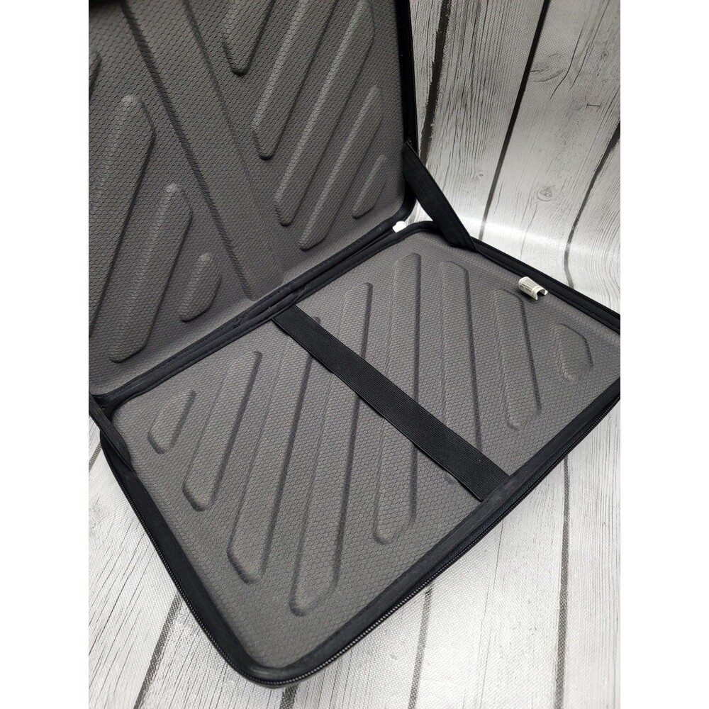 Thule Sweden Gauntlet 13x9.5 15 In Laptop Case Black Tablet sleeve zipper travel - Picture 9 of 12